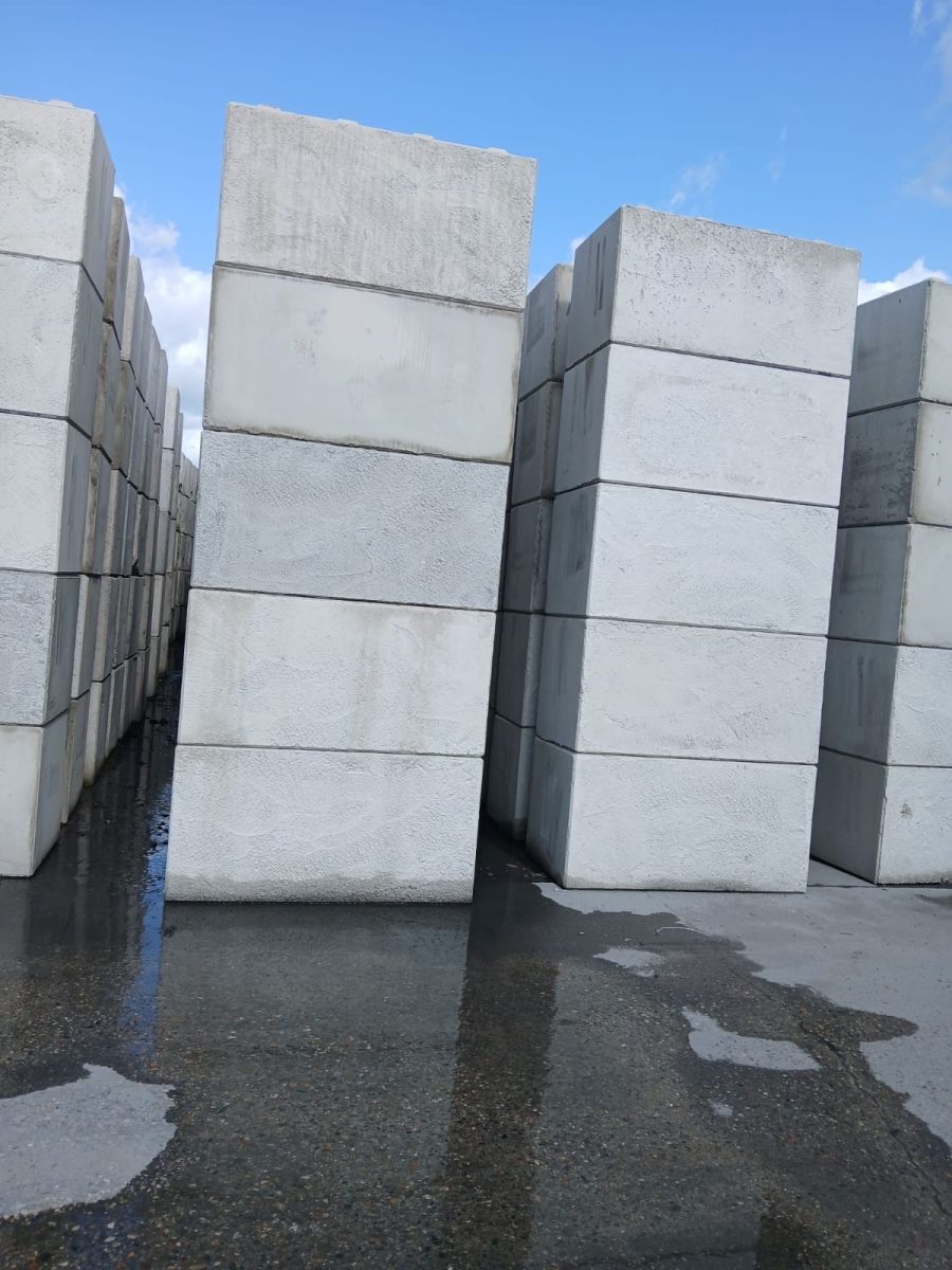 Megablok beton 160x80x80cm - foto's 3